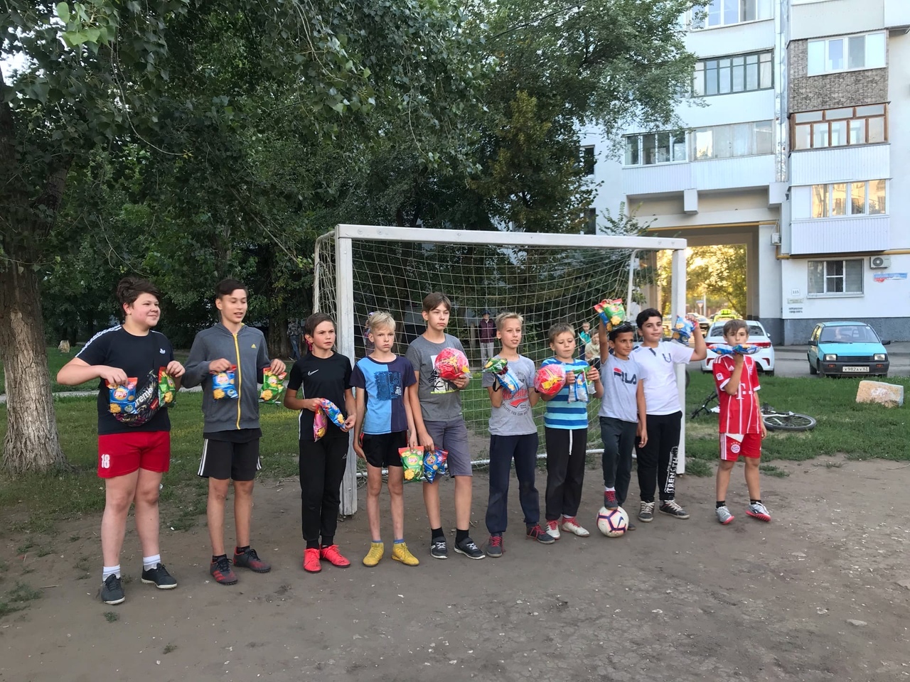 Самарские союзмашевцы организовали дворовой турнир по футболу для детей