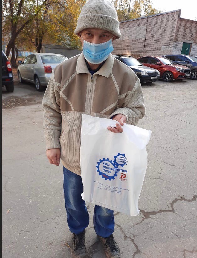 Члены #СоюзМашСамара в ежедневном режиме помогают нуждающимся в связи с пандемией коронавируса