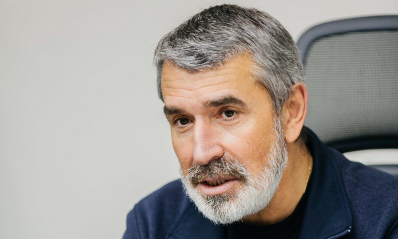 Владимир Аветисян поздравил машиностроителей с Новым годом и очередным достижением.